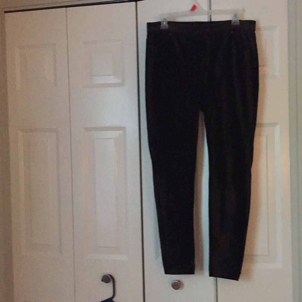 Simply Vera stretchy corduroy skinnies